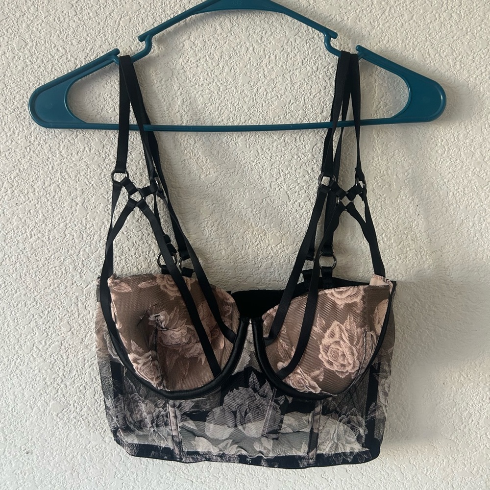 Black and pink strappy long lined VS bra